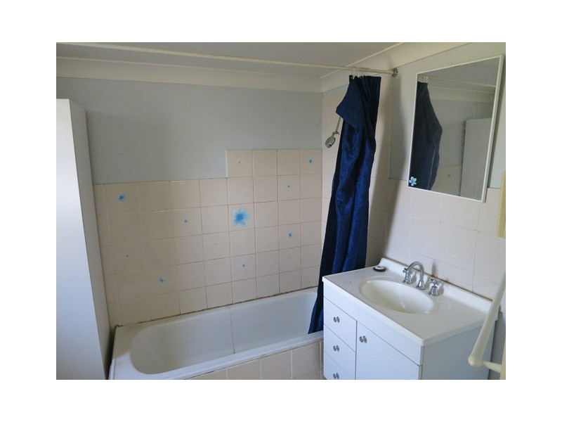 16 Dunstan Street, Baralaba QLD 4702