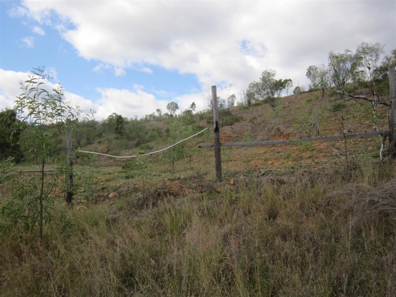 134 Burnett Highway, Mount Morgan QLD 4714