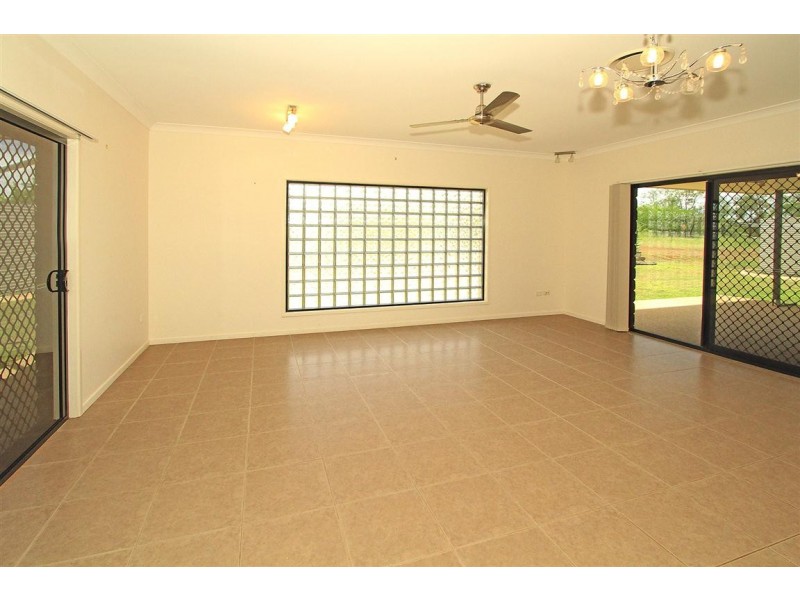 10 Latimer Avenue, Gracemere QLD 4702