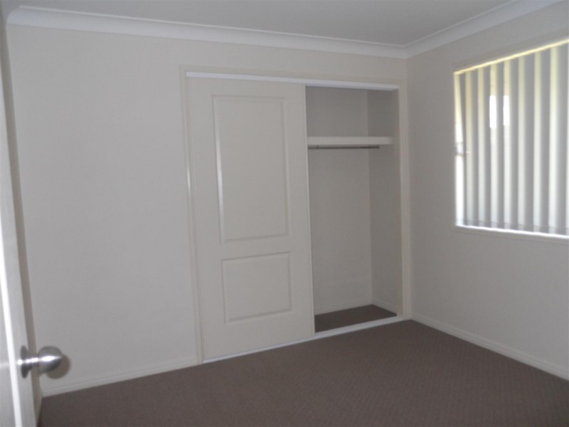 30 Joseph Street, Gracemere QLD 4702