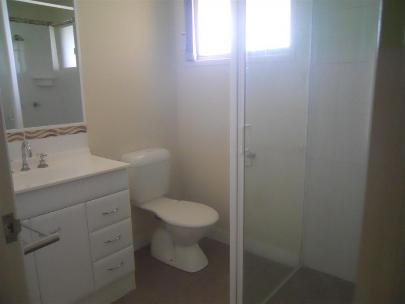 30 Joseph Street, Gracemere QLD 4702