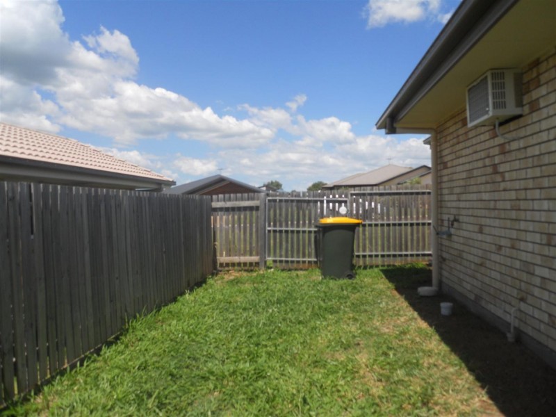 30 Joseph Street, Gracemere QLD 4702