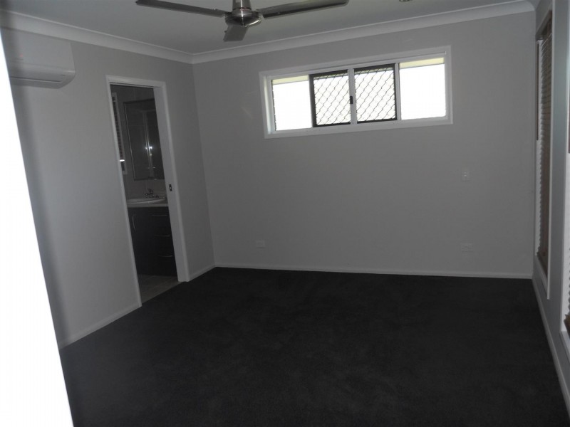 6 Jamie Crescent, Gracemere QLD 4702