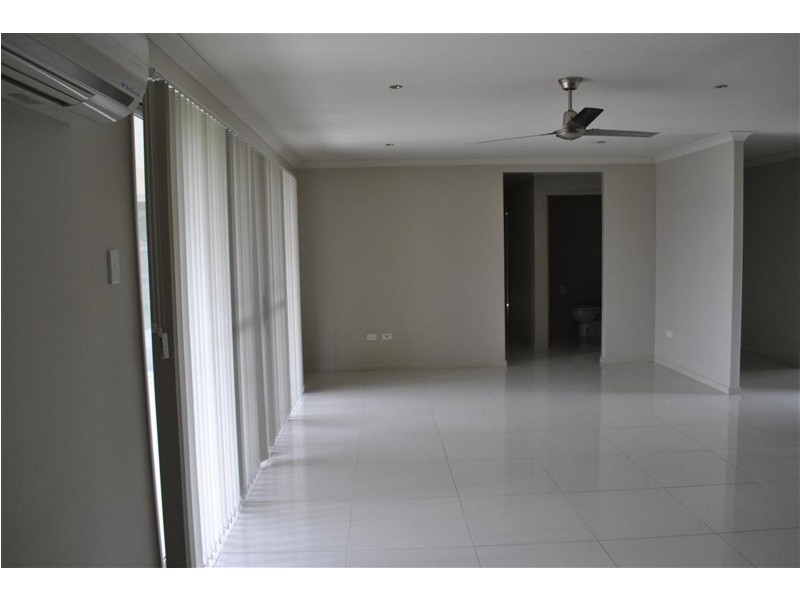 59 Middle Road, Gracemere QLD 4702