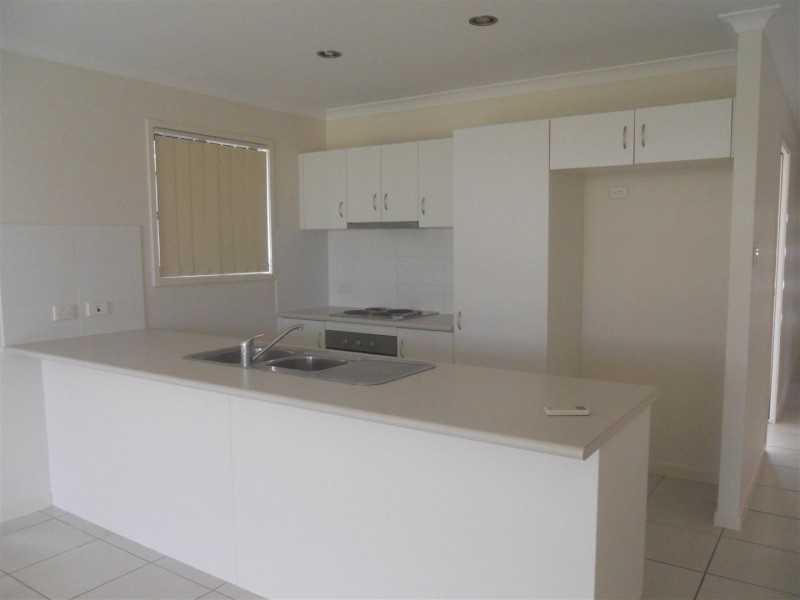 19 Angela Court, Gracemere QLD 4702