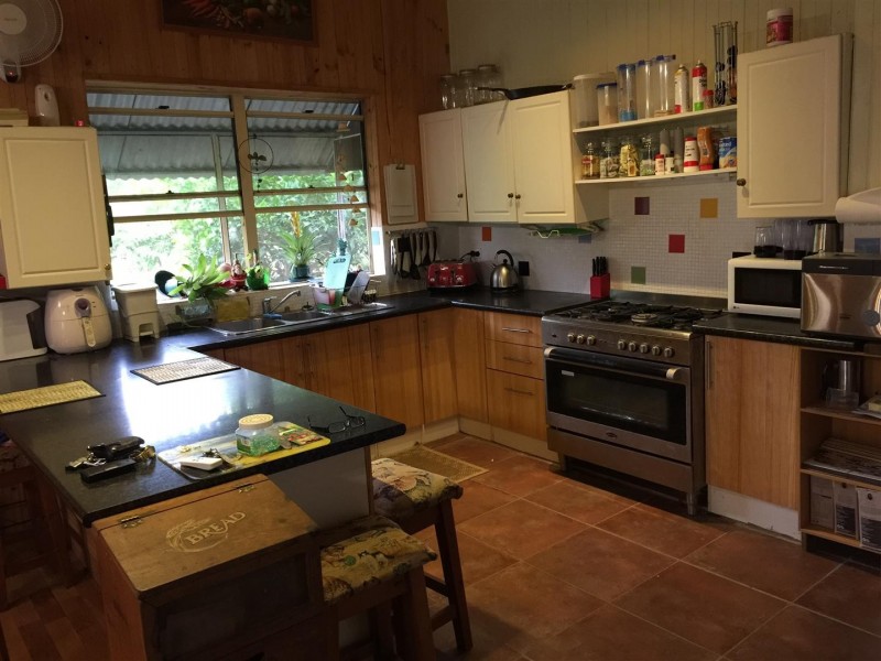 537 Struck Oil Road, Struck Oil QLD 4714