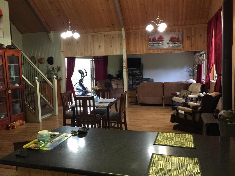 537 Struck Oil Road, Struck Oil QLD 4714