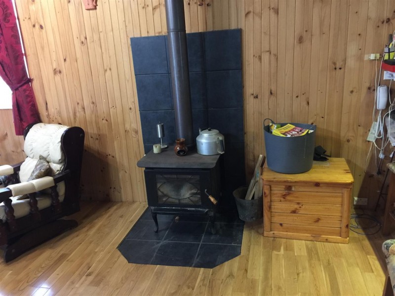 537 Struck Oil Road, Struck Oil QLD 4714