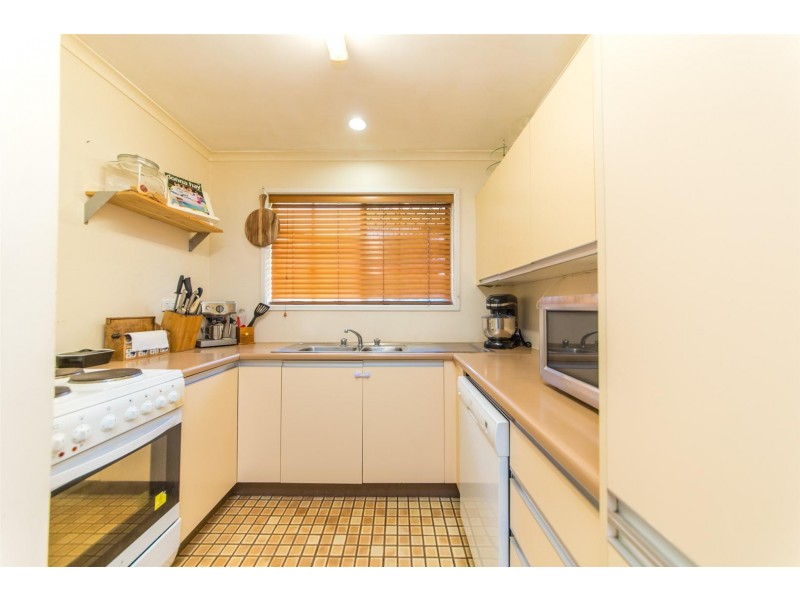 17 Mallet Close, Gracemere QLD 4702