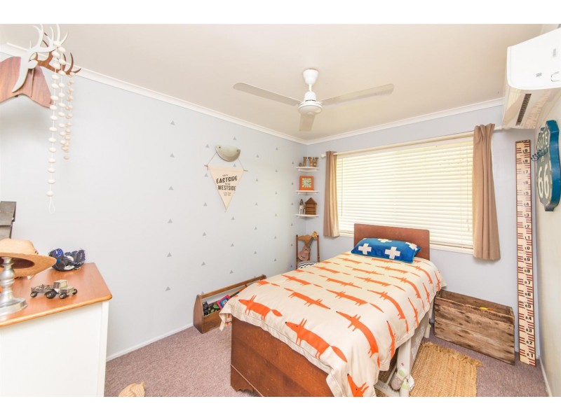 17 Mallet Close, Gracemere QLD 4702