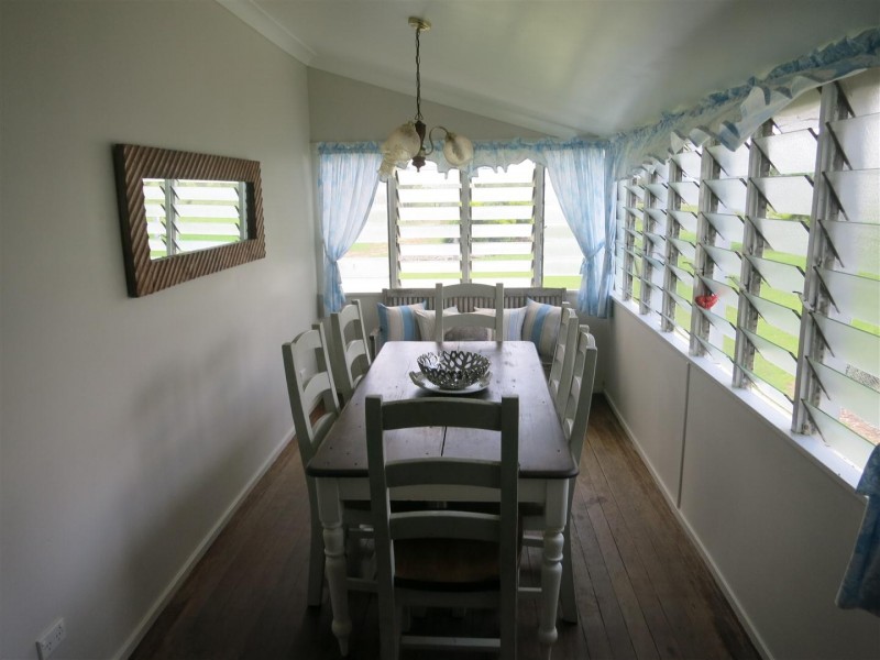 72253 Bruce Highway, Marlborough QLD 4705