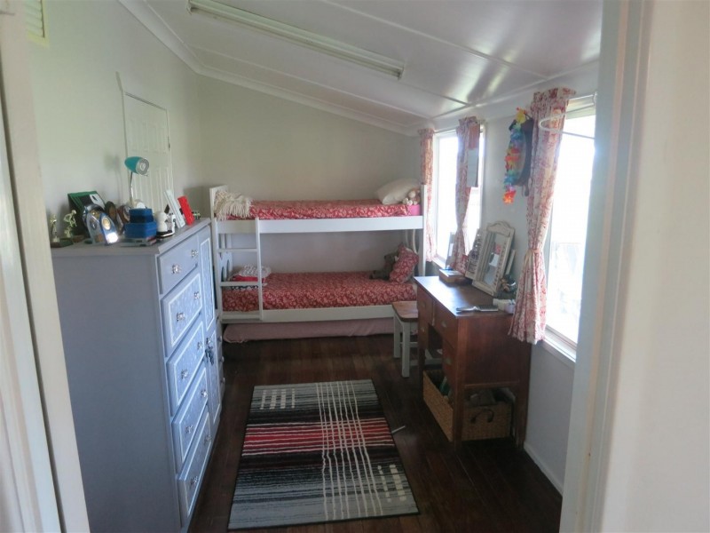 72253 Bruce Highway, Marlborough QLD 4705