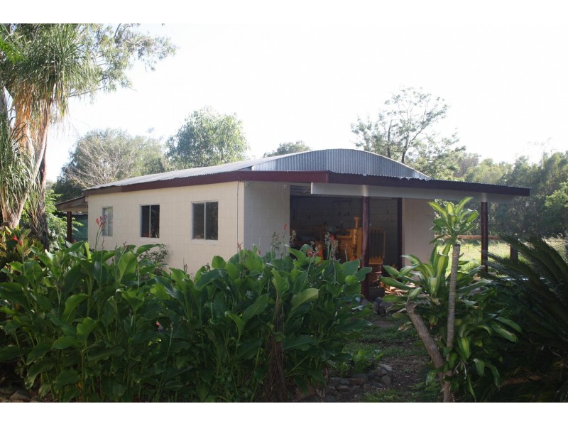 31 Hinchliffe Avenue, Bouldercombe QLD 4702