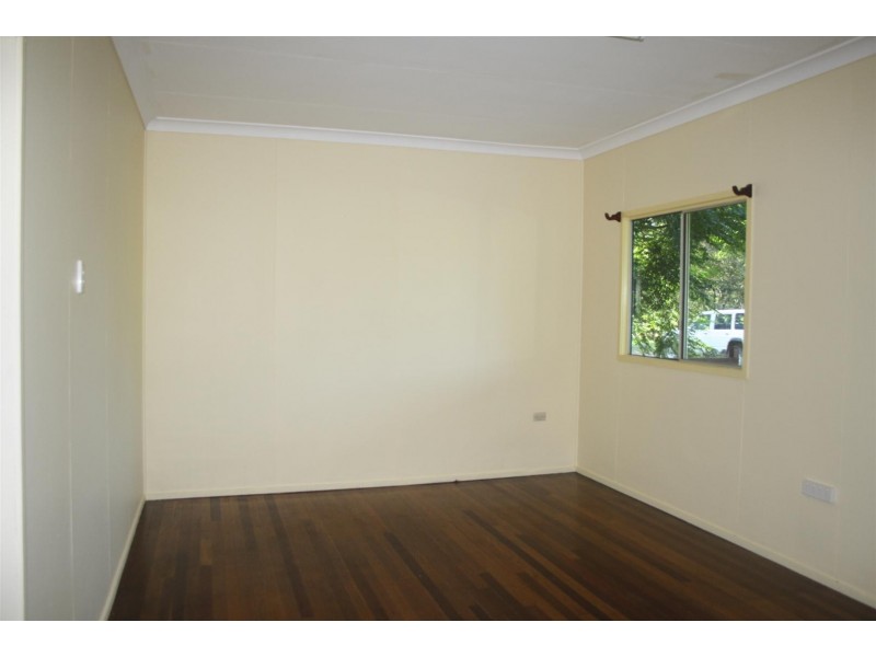 31 Hinchliffe Avenue, Bouldercombe QLD 4702