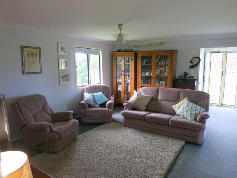 695 Old Coach Road, Marmor QLD 4702