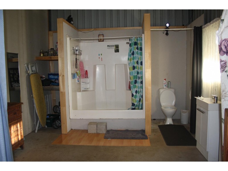 4 Flemington Lane, Horse Creek QLD 4714