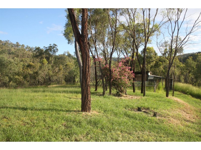 4 Flemington Lane, Horse Creek QLD 4714