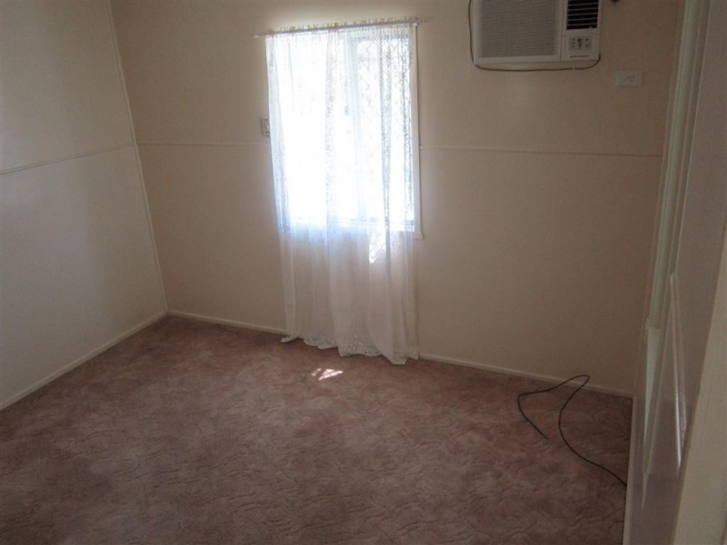 122 East Street, Mount Morgan QLD 4714