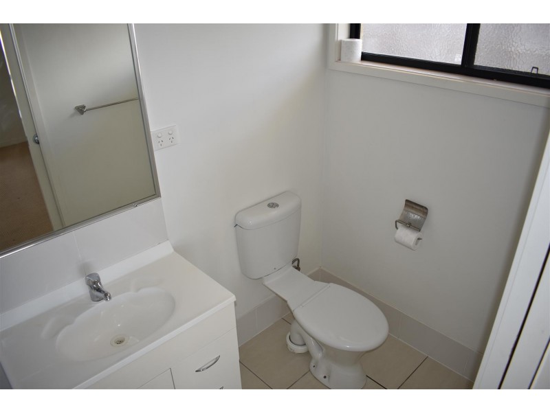 6 Angela Court, Gracemere QLD 4702