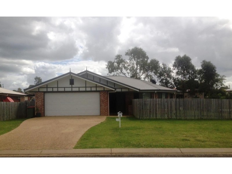 28 Donovan Crescent, Gracemere QLD 4702
