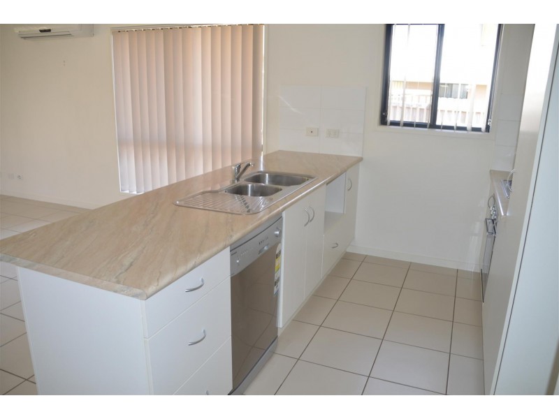 17 Viney Street, Gracemere QLD 4702