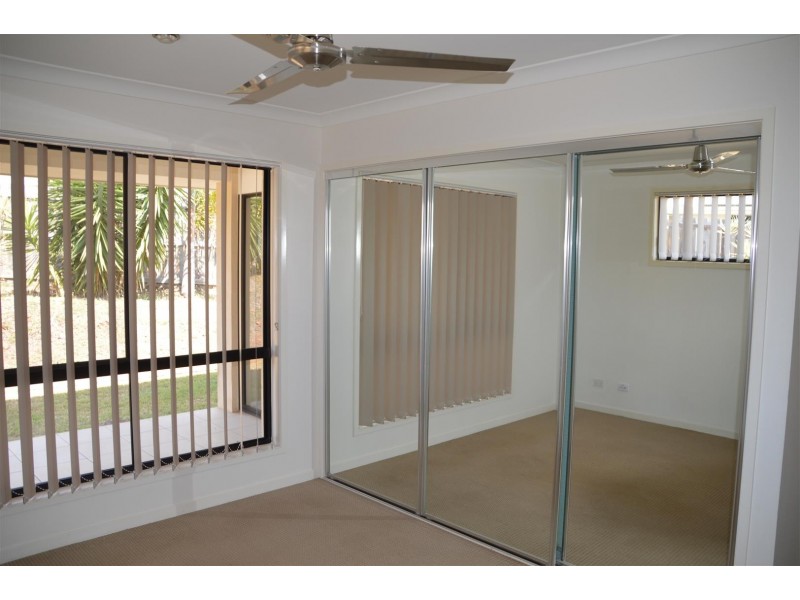 17 Viney Street, Gracemere QLD 4702