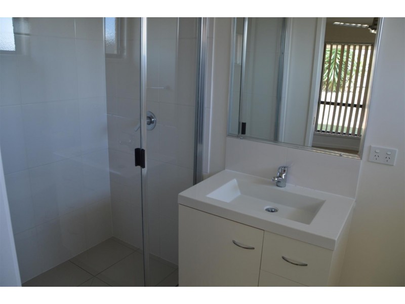 17 Viney Street, Gracemere QLD 4702