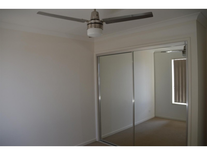 17 Viney Street, Gracemere QLD 4702