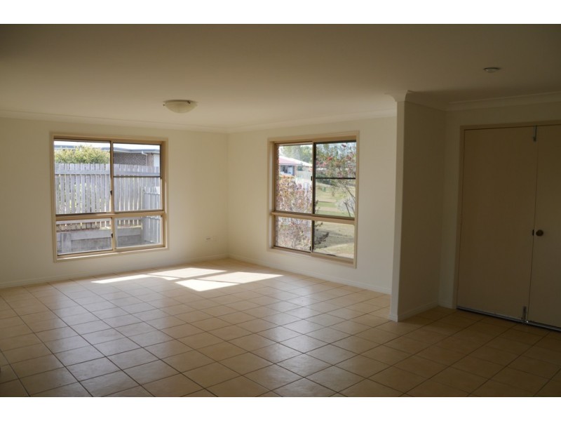 3 Isabel Court, Gracemere QLD 4702