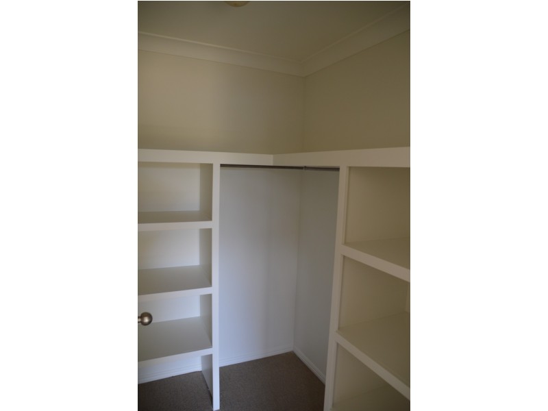 3 Isabel Court, Gracemere QLD 4702