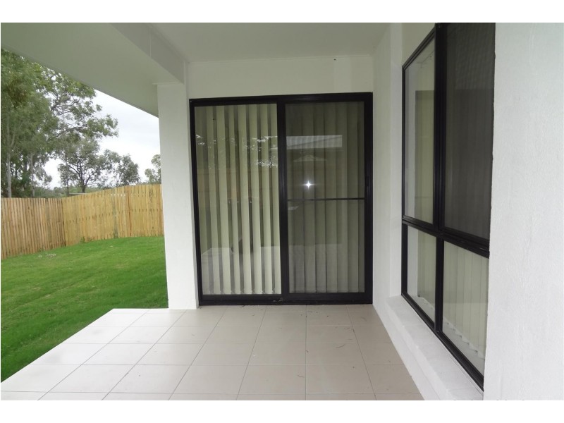 17 Amy Street, Gracemere QLD 4702