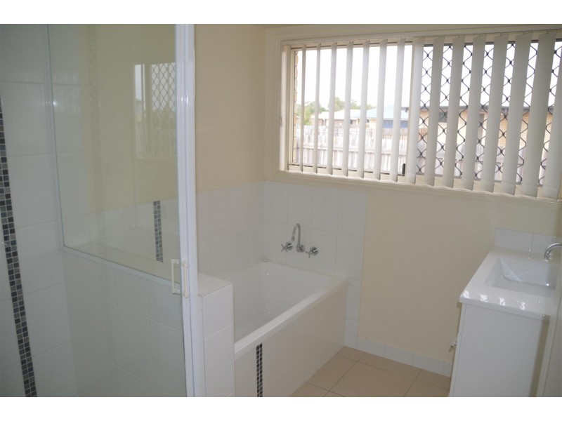 28 Audrey Drive, Gracemere QLD 4702