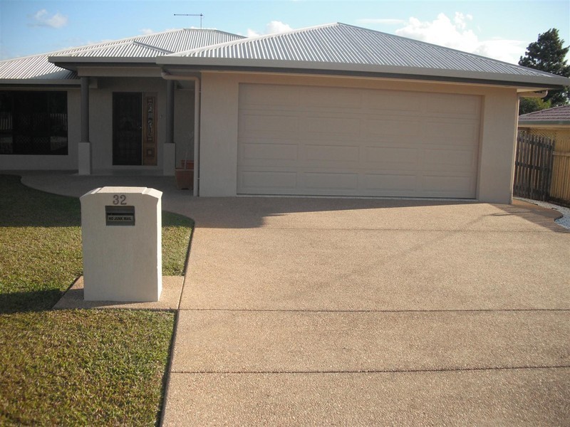 32 Stover Street, Gracemere QLD 4702