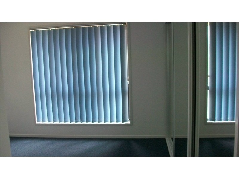 4 CHERRYFIELD ROAD, Gracemere QLD 4702