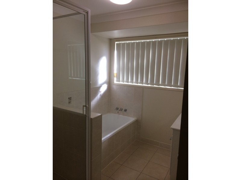 5 Joseph Street, Gracemere QLD 4702