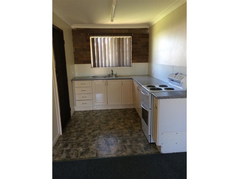 2/25 Origano Avenue, Gracemere QLD 4702