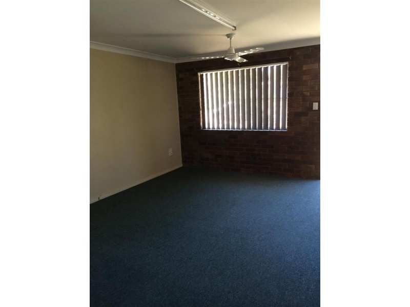 2/25 Origano Avenue, Gracemere QLD 4702