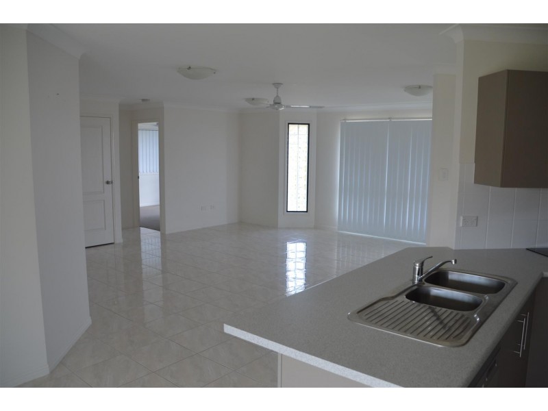 10 Audrey Drive, Gracemere QLD 4702