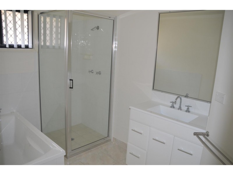 10 Audrey Drive, Gracemere QLD 4702