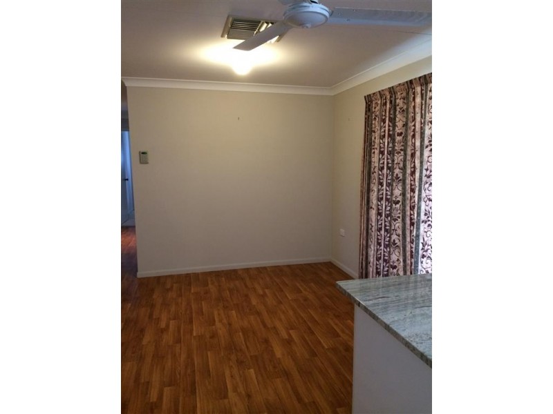 1 Deakin Close, Gracemere QLD 4702