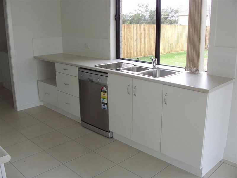 2 Morrell Street, Gracemere QLD 4702