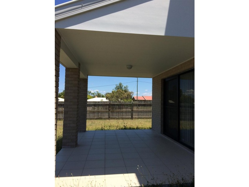 2 Morrell Street, Gracemere QLD 4702