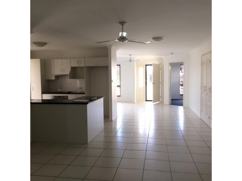 18 Corella Drive, Gracemere QLD 4702