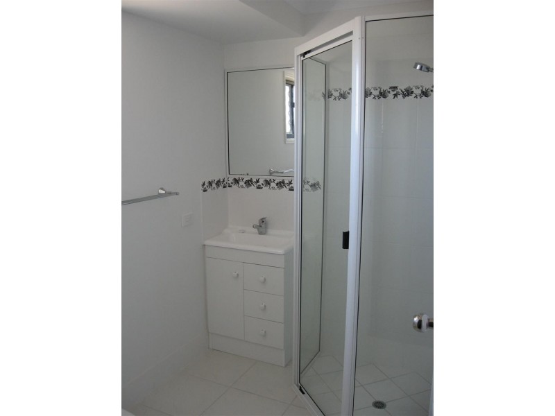 18 Corella Drive, Gracemere QLD 4702