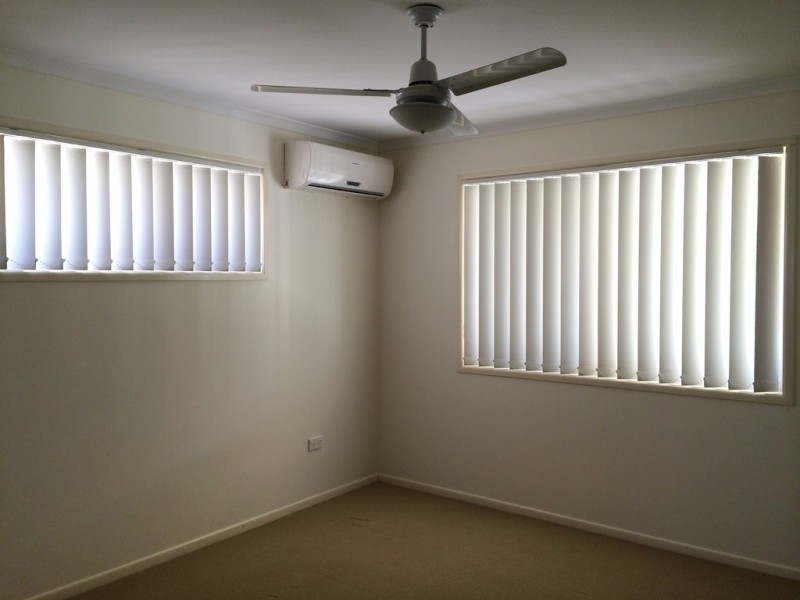 22 Jamie Crescent, Gracemere QLD 4702