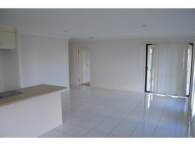 5 Benjamin Drive, Gracemere QLD 4702