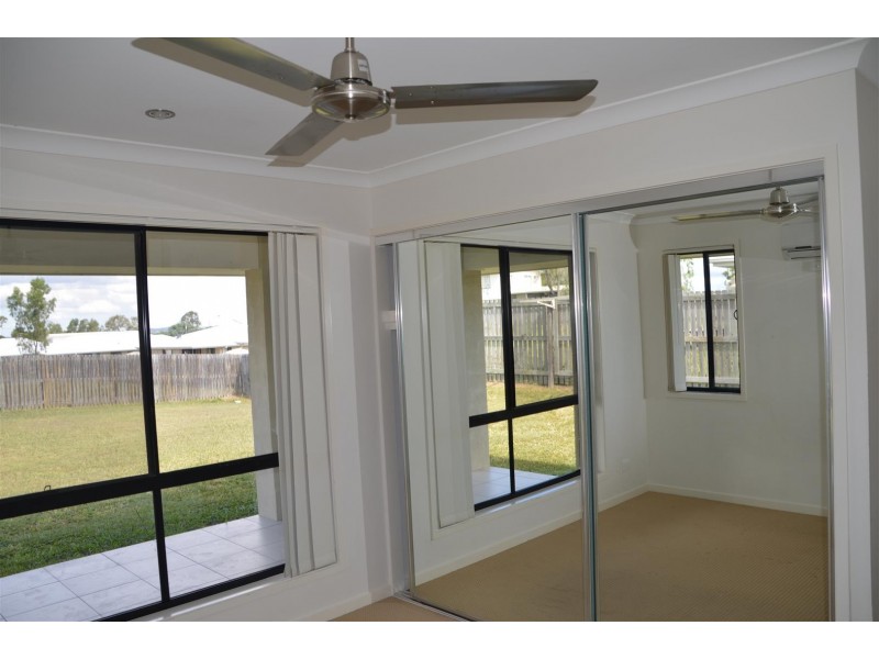 5 Benjamin Drive, Gracemere QLD 4702