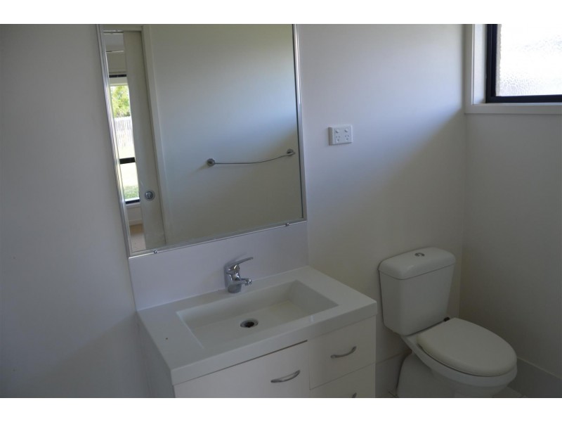 5 Benjamin Drive, Gracemere QLD 4702