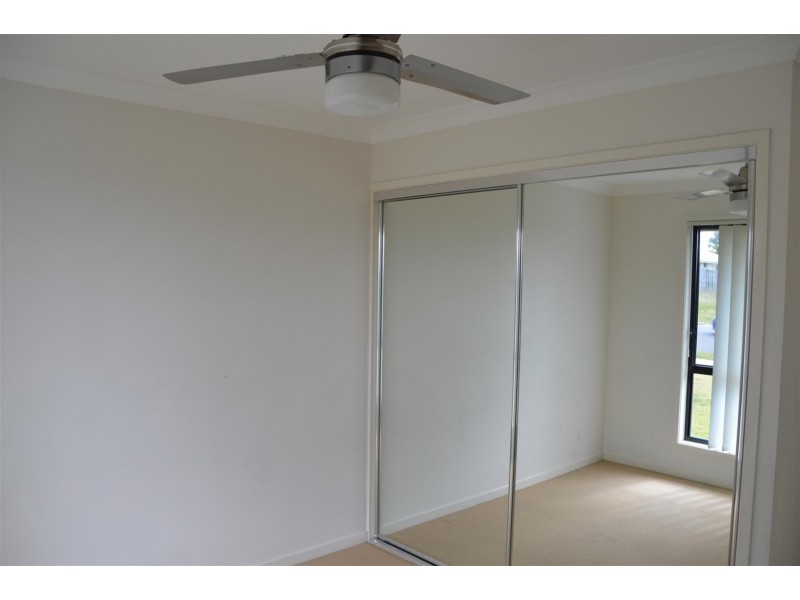 5 Benjamin Drive, Gracemere QLD 4702