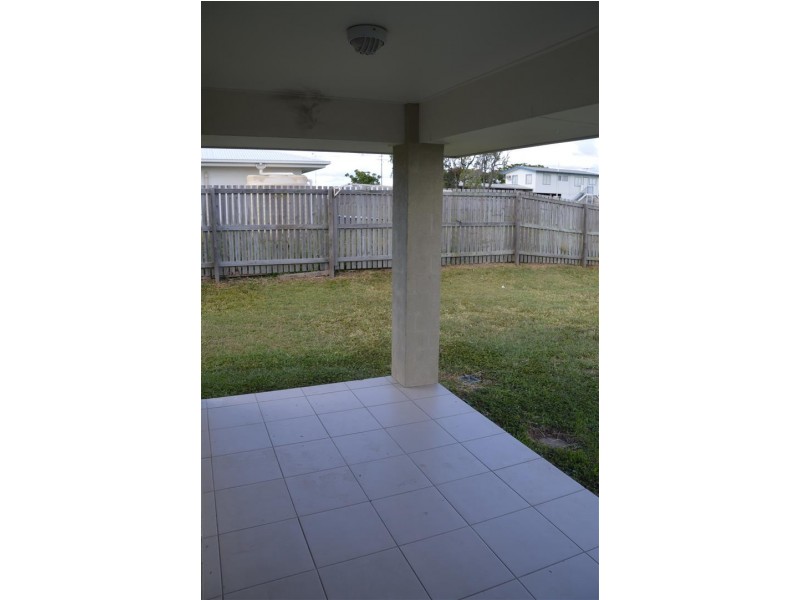 5 Benjamin Drive, Gracemere QLD 4702